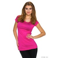 Sexy short-sleeved shirt with rifts at the back fuchsia