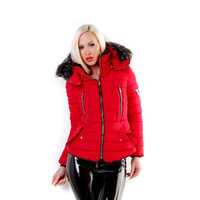 Quilted womens winter jacket with hood and fake fur red