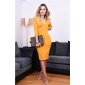 Figurbetonendes Damen Business Kleid knielang Senf