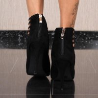 Elegant womens strappy court shoes velour black