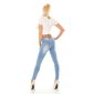 Damen Highwaist Röhrenjeans in Used-Look mit Gürtel Hellblau